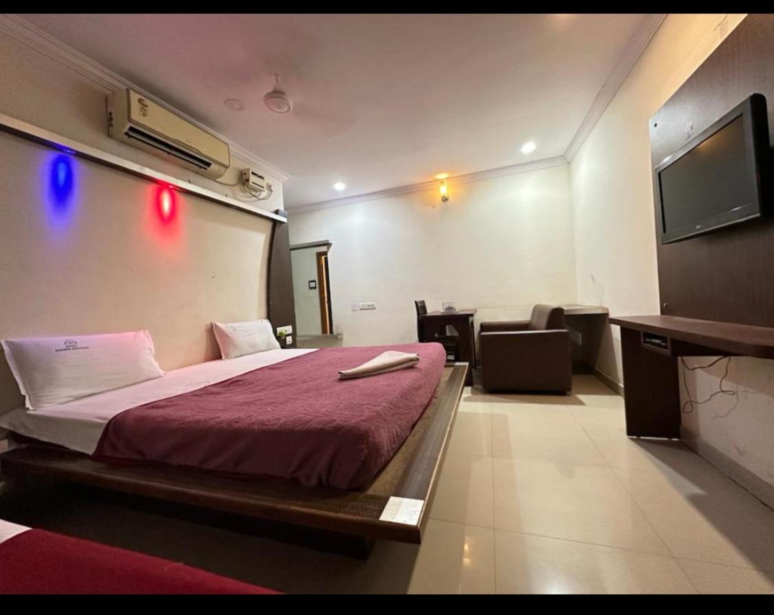 Siddi Vinayaka Hotel 海得拉巴 外观 照片
